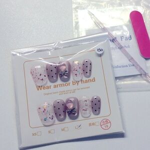 Brand New Hand Made Press on Nails # 150